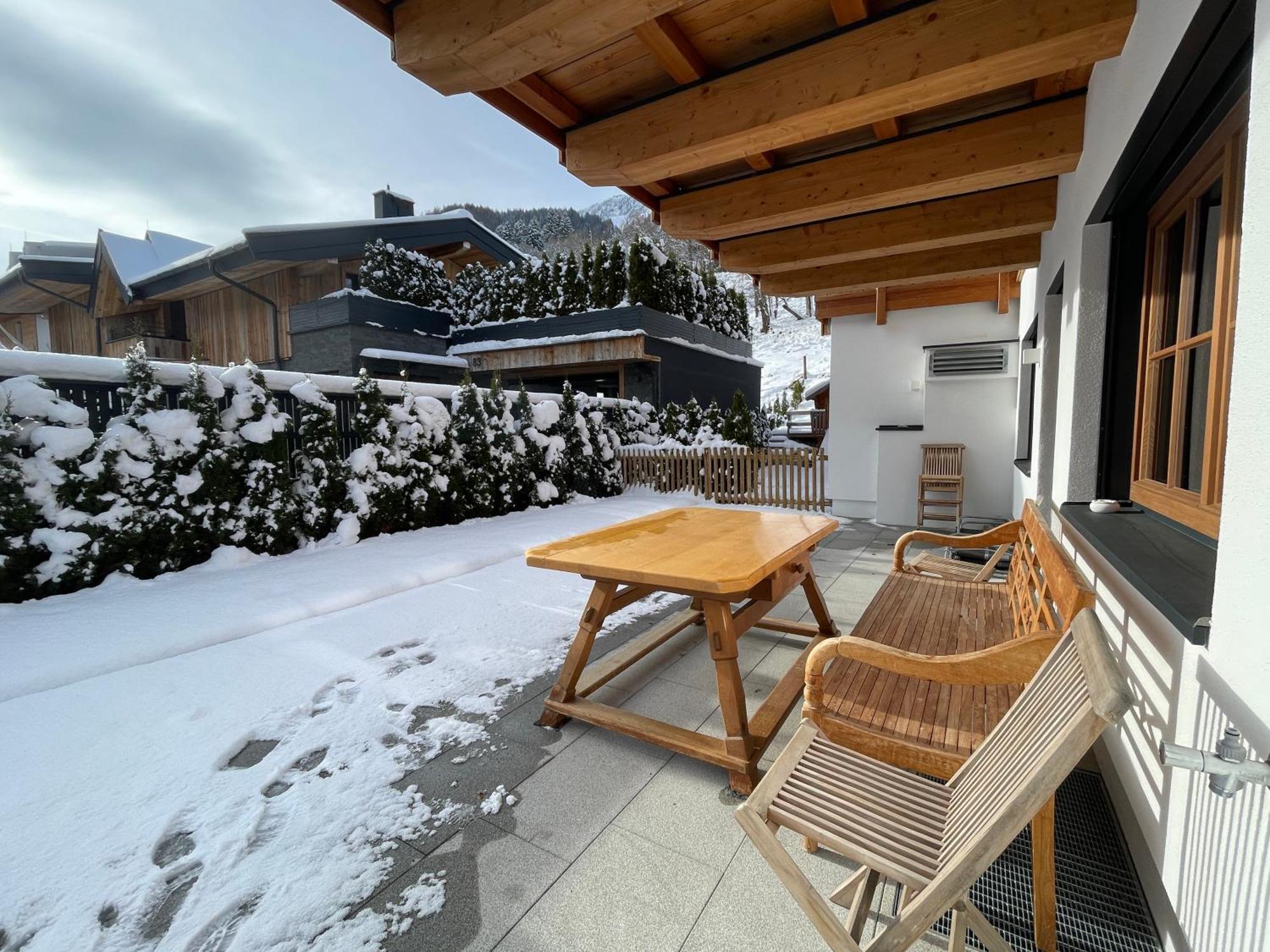 Garten Suite Kirchberg By Alpine Host Helpers Kirchberg in Tirol Exterior foto